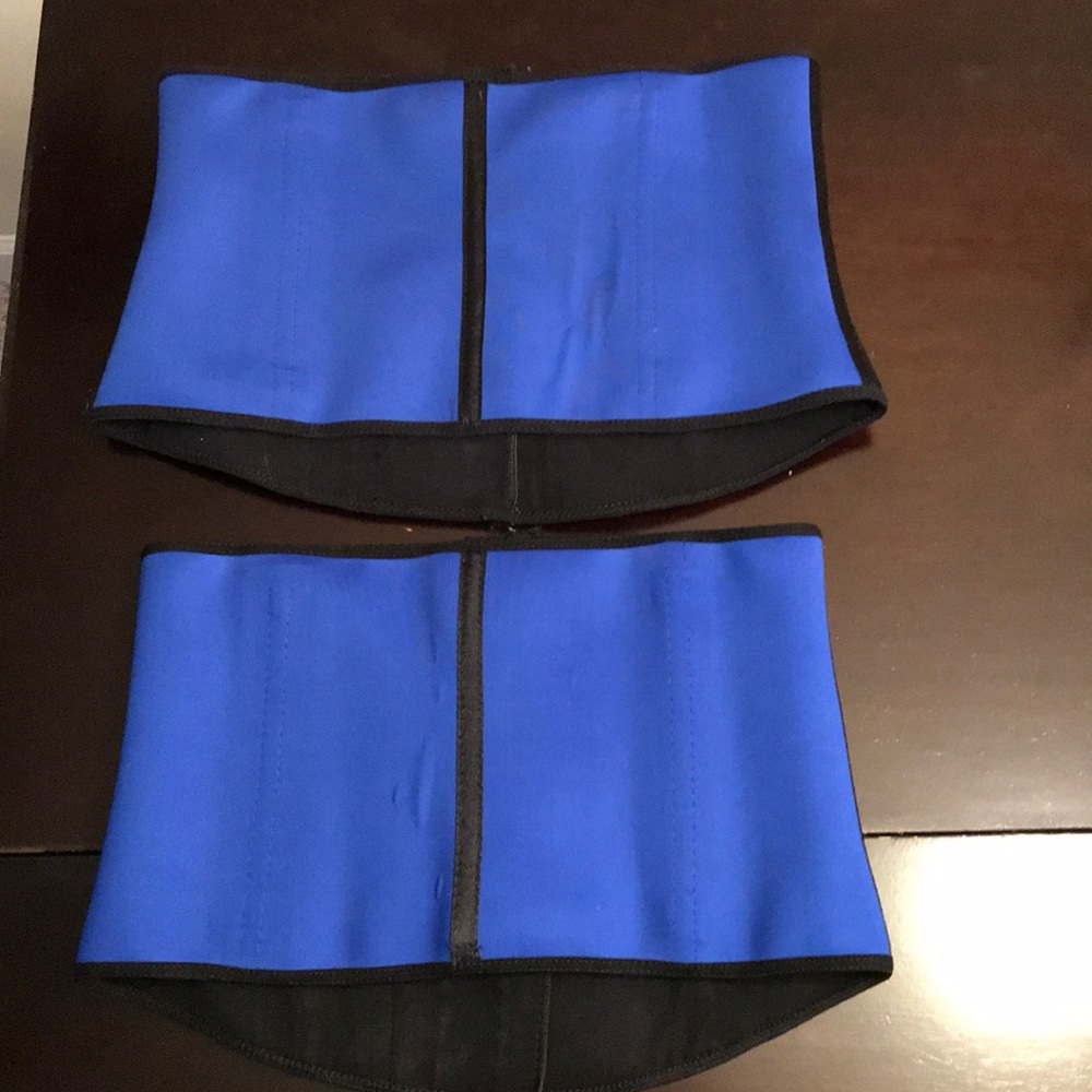 Ann Chery: Two identical waist trainers - Picture 14 of 16